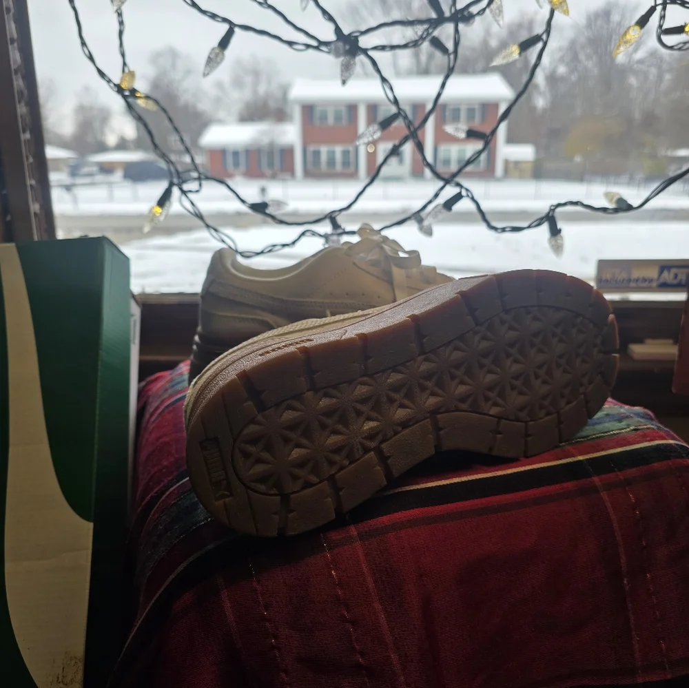 Puma Womens Beige Platform Sneakers - Picture 4 of 12